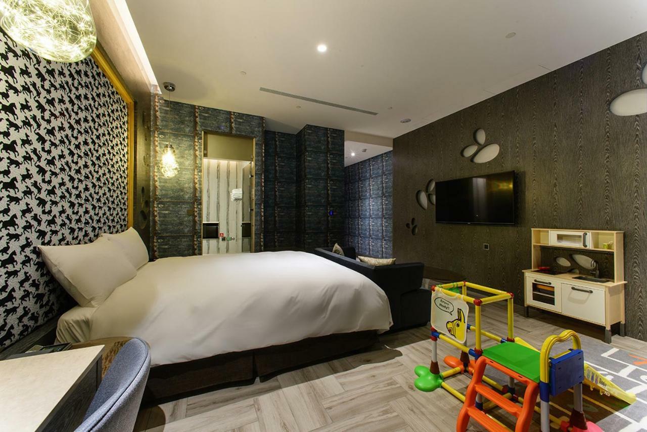 Norwegian Forest Leisure Motel Taiping (Taichung) Exterior foto